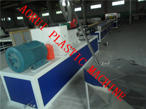 Çift Vidalı WPC Profil Üretim Hattı, PVC Ahşap Plastik Ekstrüzyon Makinesi