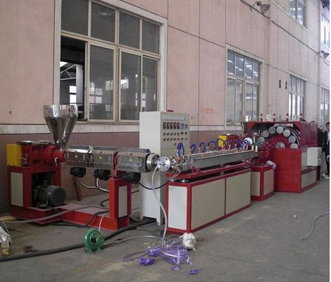 İyi bir fiyat. Tarım Sulama Plastik Boru Ekstrüzyon Hattı, Plastik PVC Elyaf Boru Makineleri çevrimiçi