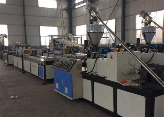 İyi bir fiyat. Ahşap Plastik Profil Üretimi Plastik Ekstruder Makinesi, Plastik Ekstrüzyon Ekipmanları çevrimiçi