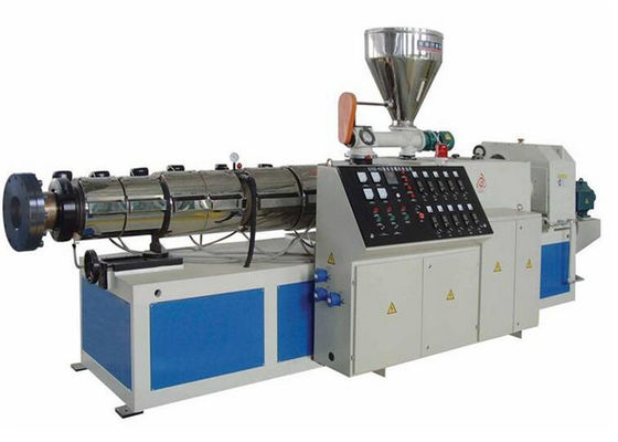 İyi bir fiyat. Çift Vidalı PVC Köpük Kurulu Makinesi / Celuka Köpüklü Kurulu Ekstruder / Kapı Hattı İçin Üretim Hattı çevrimiçi