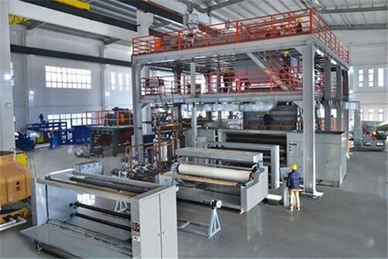 İyi bir fiyat. Otomatik Cerrahi Toz Yüz Maskesi Yapma Makinesi Tek Kullanımlık Maske Üretim Makinesi çevrimiçi