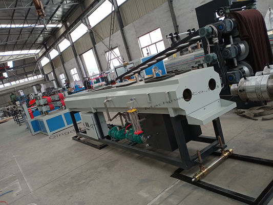 İyi bir fiyat. 125kw PVC Plastik Boru Ekstrüzyon Hattı 50kg / H İki Boşluklu çevrimiçi