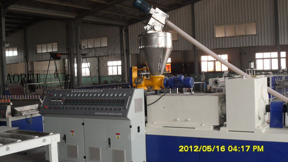 İyi bir fiyat. CPVC / UPVC Drenaj Plastik Boru Ekstrüzyon Hattı çevrimiçi