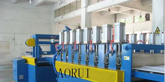 İyi bir fiyat. Çocuk Oyuncakları Kabine WPC Köpük Kurulu Makinesi PVC Köpüklü Kurulu Ekstruder çevrimiçi