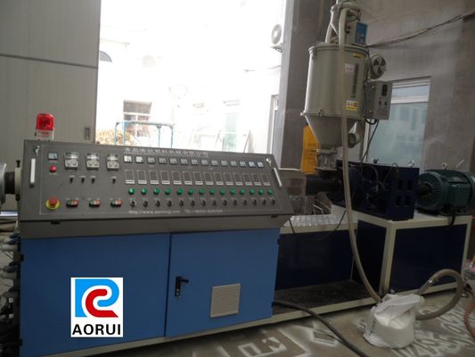 İyi bir fiyat. Sulama için PP PE Boru Ekstrüzyon Makinesi, Otomatik Plastik Soğuk / Sıcak Su Borusu Üretim Hattı çevrimiçi