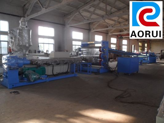 PLC Kontrolü PVC Mobilya Tahta Üretim Hatı 1220mm PVC Köpük Yaprak Üretim Makinesi