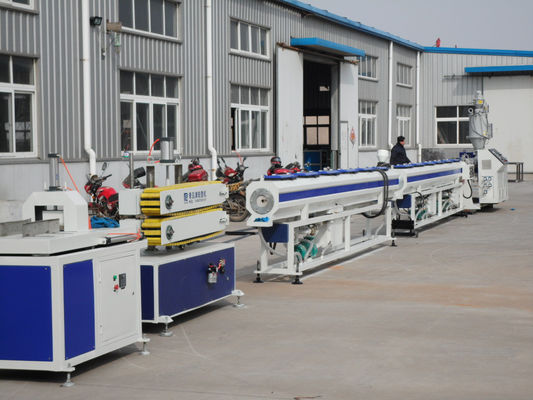 İyi bir fiyat. 380V 38Cr Vidalı PE PPR Plastik Boru Ekstruder Isı Direnci çevrimiçi