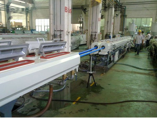 İyi bir fiyat. Plastik PVC Boru Ekstrüzyon Hattı, Çift Vidalı Çift Boru Ekstrüzyon Hattı çevrimiçi