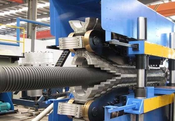 İyi bir fiyat. Oluklu Pe Boru Ekstrüzyon Makinesi, Yüksek Çıkışlı Plastik Boru Makinesi çevrimiçi