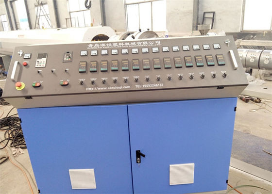 İyi bir fiyat. Siemens PLC kontrol PPR / PE / PERT Plastik Boru Ekstrüzyon Hattı Plastik Su Boru Manchinery çevrimiçi