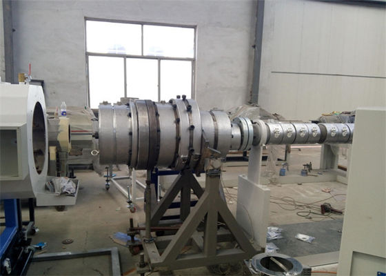 HDPE Plastik Boru Ekstrüzyon Tek Vidalı Ekstruder, Sulama için PE Boru Üretim Hattı