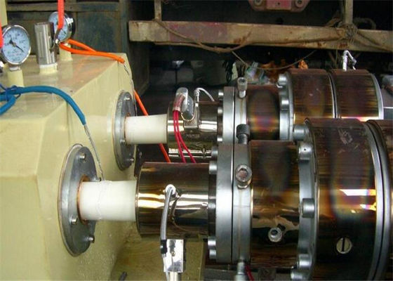 İyi bir fiyat. Kimyasal Korozyon Konik Çift Vidalı Ekstrüzyon Makine Pvc Boru Ekstruder çevrimiçi