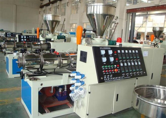 İyi bir fiyat. PVC Oluklu Çift Duvar Boru Çift Vidalı Ekstruder / Ekstrüzyon Üretim Hattı çevrimiçi