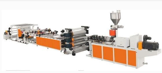 İyi bir fiyat. Tek Vidalı Tasarım Plastik Levha Ekstruder Makinesi 380V 50HZ Gerilim çevrimiçi