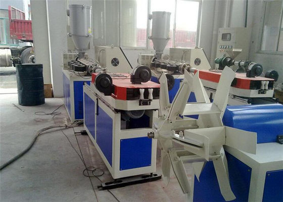 İyi bir fiyat. pvc Plastik Oluklu Boru Üretim Hattı Çift Vidalı Ekstruder, PVC Boru Ekstrüzyon Makine / PVC Ekstruder çevrimiçi