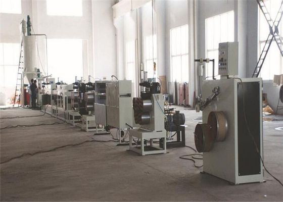 İyi bir fiyat. Yüksek Verimli% 100 PET Çemberleme Bant Makinesi Tek Vidalı Ekstrüzyon Makinesi çevrimiçi