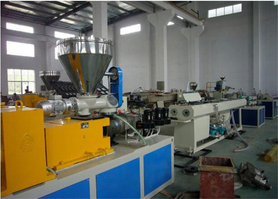 İyi bir fiyat. 20-800mm PVC Plastik Boru Ekstrüzyon Hattı Ekstruder Çift vidalı Yüksek çıkış çevrimiçi