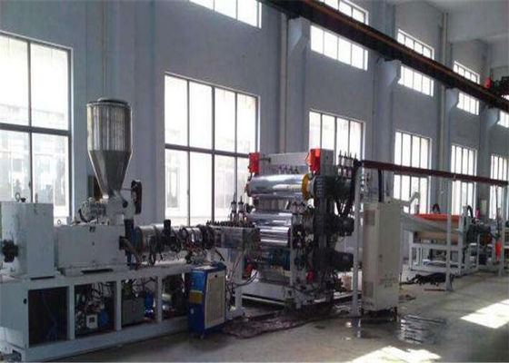 İyi bir fiyat. PVC WPC Plastik Levha Ekstrüzyon Hattı Dekorasyon için PVC Köpük Levha Üretim Hattı çevrimiçi