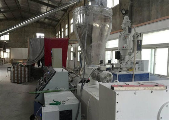 İyi bir fiyat. PVC Plastik Levha Ekstrüzyon Hattı / WPC Mermer Levha Ekstruder Makinesi Üretim Hattı çevrimiçi