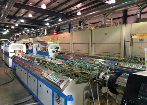 İyi bir fiyat. Pencere İçin Ahşap Plastik Kompozit Makine WPC Profil Üretim Hattı çevrimiçi