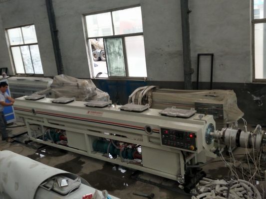 İyi bir fiyat. PVC UPVC CPVC Boru Ekstrüzyon Makinesi Drenaj Borusu / Kanalizasyon Borusu Üretim Hattı çevrimiçi