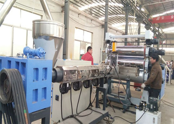 İyi bir fiyat. Thickness 3mm Pvc Board Making Machine 650kg/H Vibration Resistant çevrimiçi
