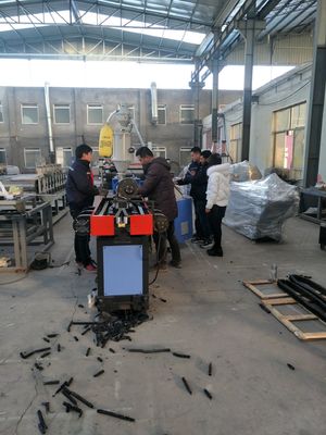 İyi bir fiyat. PE Tek Duvar Oluklu Boru Üretim Hattı, Oluklu Drenaj Hattı çevrimiçi