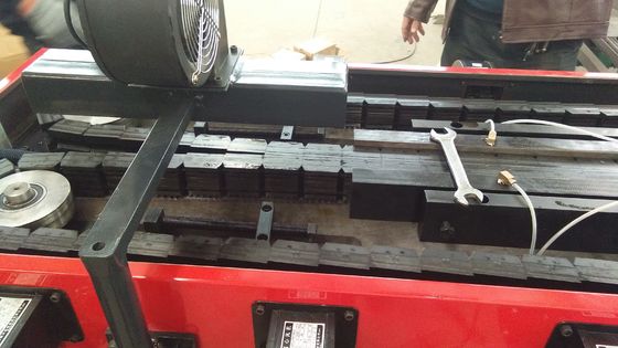 İyi bir fiyat. PP PE 9mm'den 40mm'ye kadar Su Soğutucu Gürültülü Boru Üretim Hatı Tek Duvarlı Gürültülü Boru Yapım Makinesi çevrimiçi