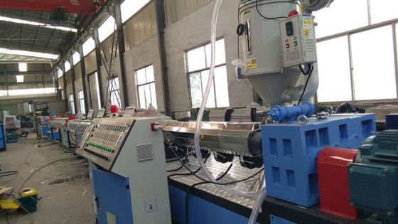 16mm 63mm PE Plastik Boru Ekstrüzyon Hattı Üç Katmanlı PE Boru Ekstrüzyon Makinesi