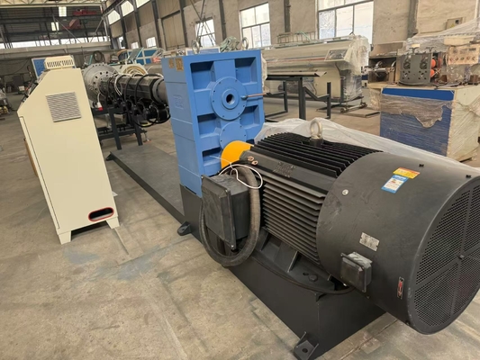 OMRON sıcaklık kontrolörü Alüminyum alaşım kalıbı ile plastik boru çıkartma hattı