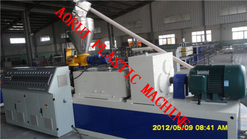 İyi bir fiyat. 380V 50HZ Plastik Profil Üretim Hattı / PVC Profil Ekstrüzyon Hattı çevrimiçi