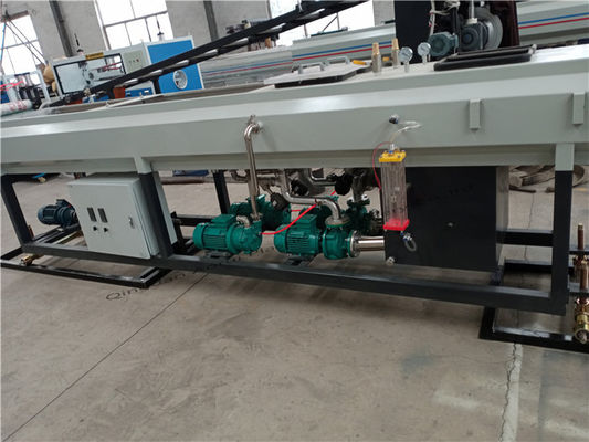 Akıllı PLC 300kg / H Plastik Boru Ekstrüzyon Hattı 90kw