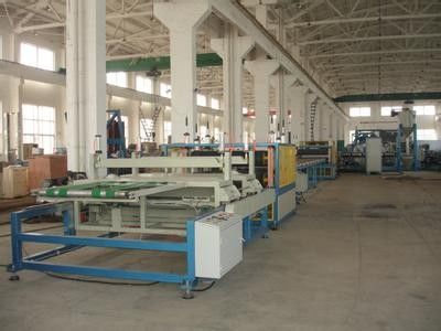 İyi bir fiyat. Çift Vidalı 3-30mm PVC Köpük Kurulu Ekstrüzyon Hattı, WPC Köpük Kurulu Üretim Hattı çevrimiçi