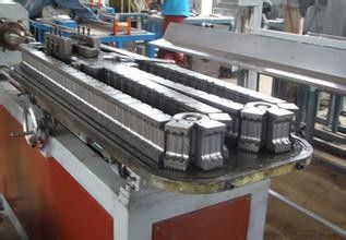 İyi bir fiyat. PP / PE Elektronik Tel Boru Plastik Tek Vidalı Ekstruder Makinesi çevrimiçi