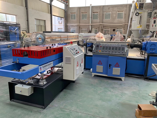 İyi bir fiyat. PVC HDPE Plastik Oluklu Boru Makinası 380V 50HZ çevrimiçi